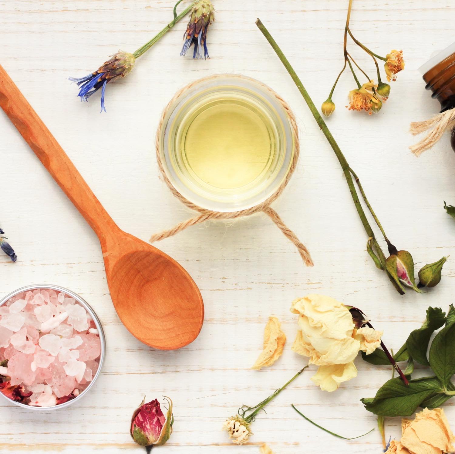 Aromathérapie & huiles essentielles pharmacie Esposito Bouchain